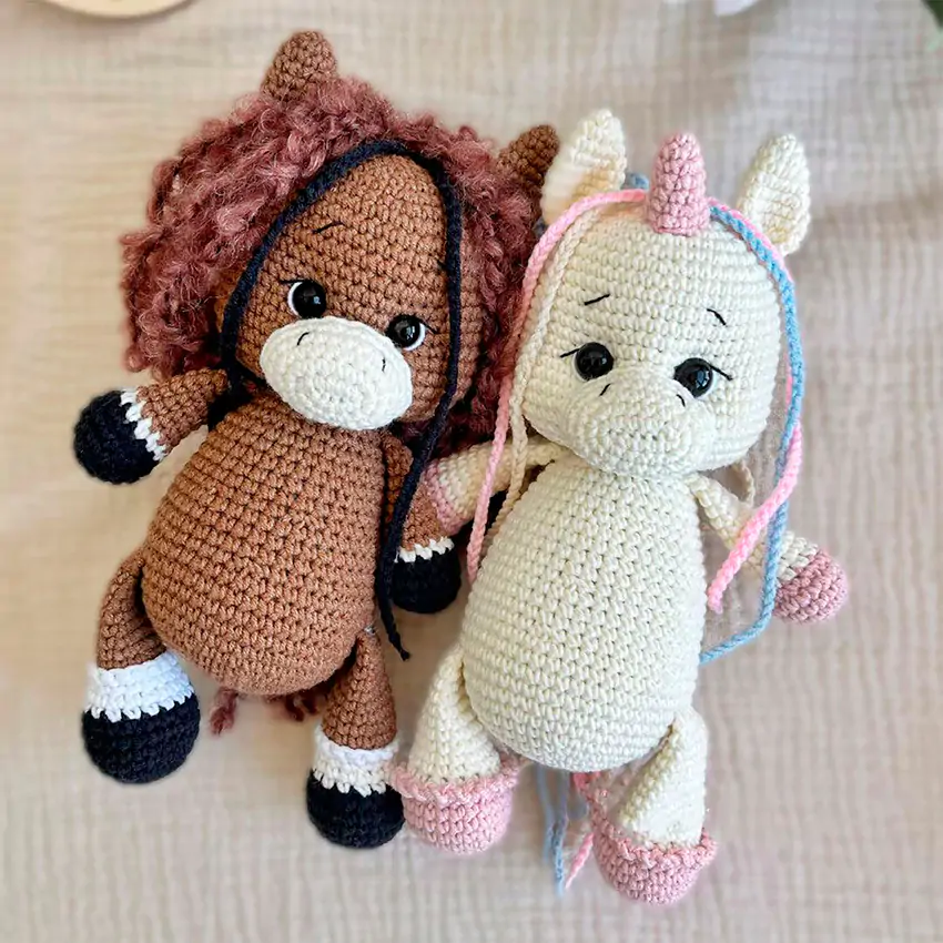 Лошадка и Единорожка